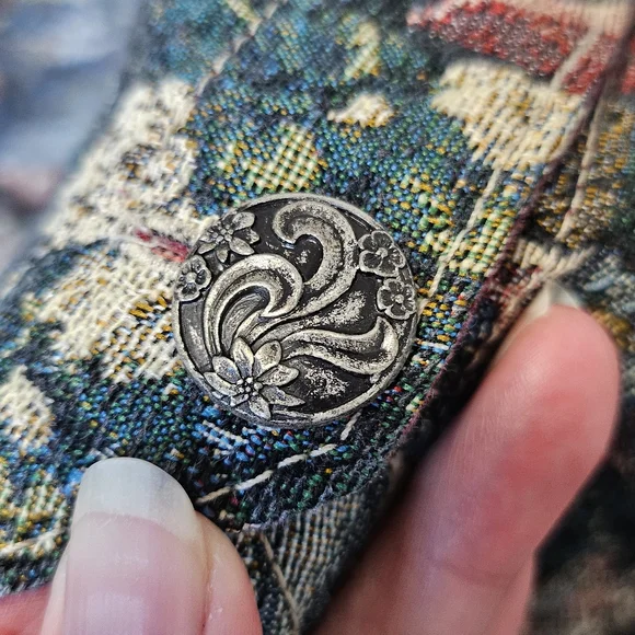 Vintage Portrait Tapestry Vest 3X - Picture 9 of 11